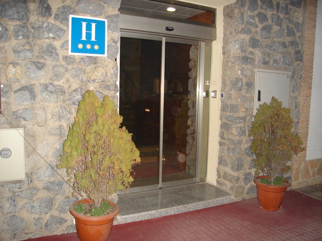 Hotel Europa Villacanas Bagian luar foto