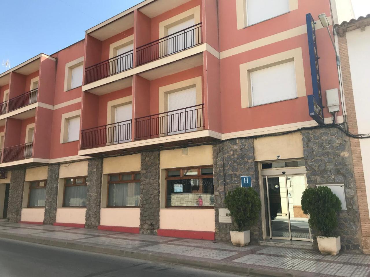 Hotel Europa Villacanas Bagian luar foto